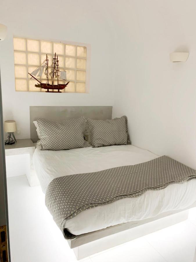 Вилла Poli Cave House Santorini Тира Экстерьер фото