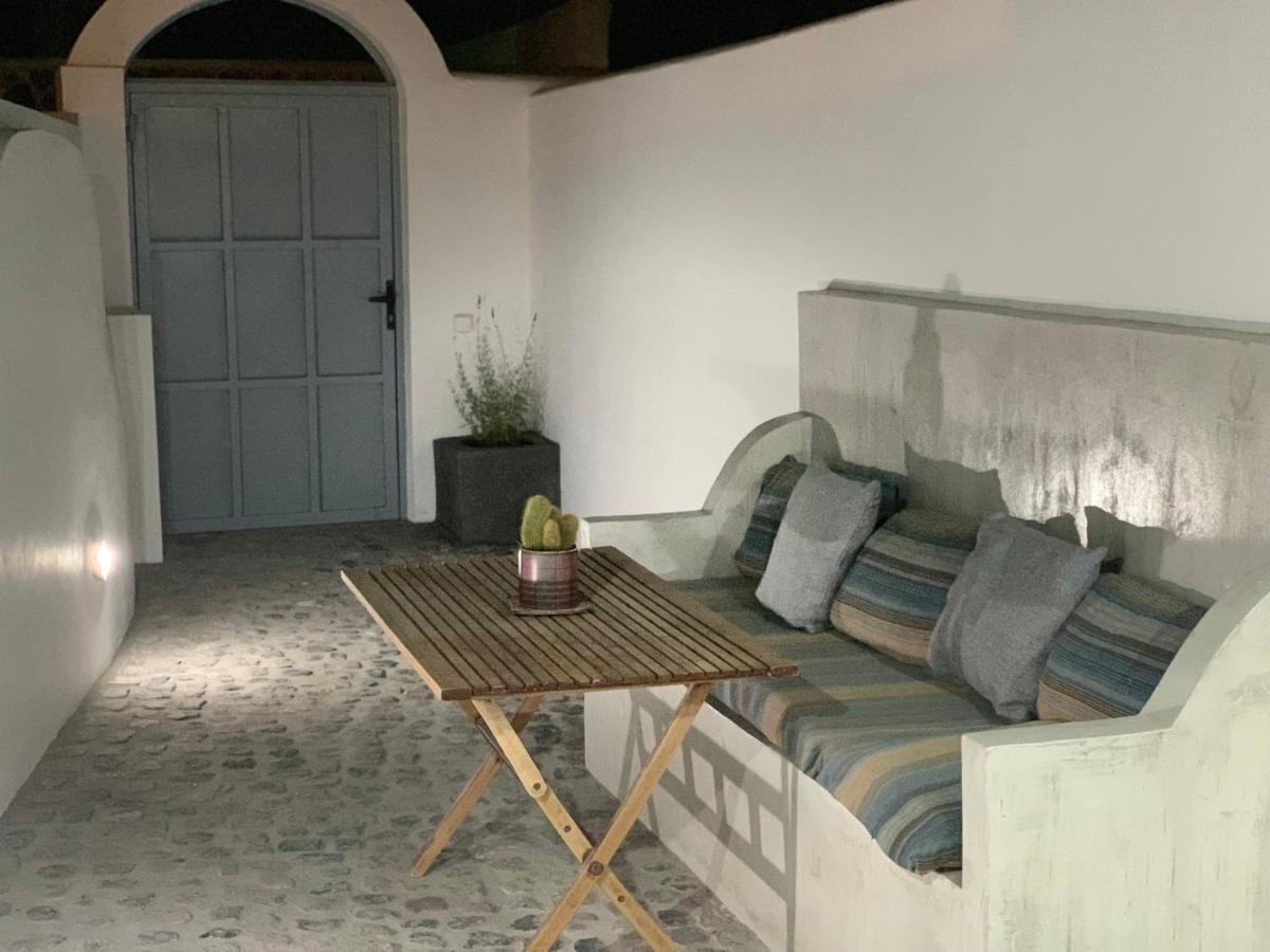 Вилла Poli Cave House Santorini Тира Экстерьер фото