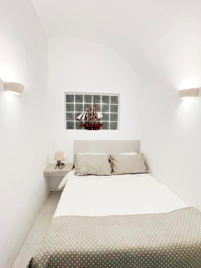 Вилла Poli Cave House Santorini Тира Экстерьер фото